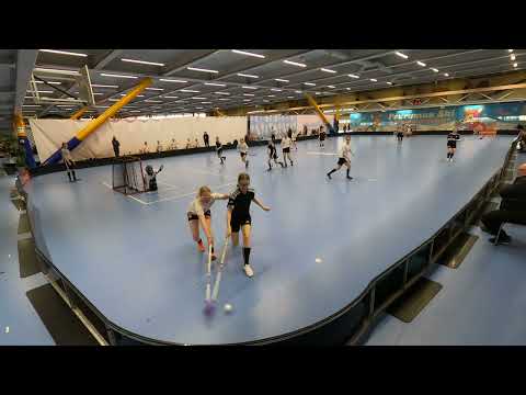 3.4.2022 FC Tuusula/Blackbirds United T18  - Oilers - erä 1/3 Esport Arena