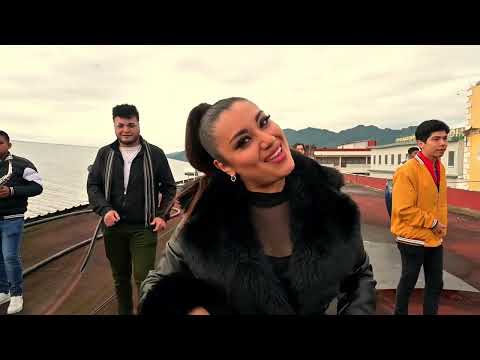 Grupo 2Nueve - Cruz de navajas