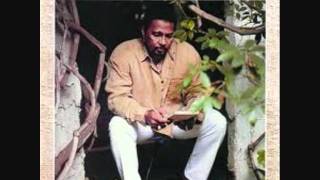 Aaron Neville and Yakira Just To Be With You.wmv