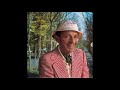 Bing Sings "Feels Good, Feels Right"