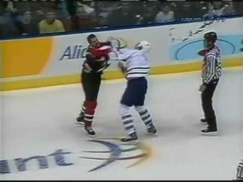 Wade Brookbank vs Wade Belak