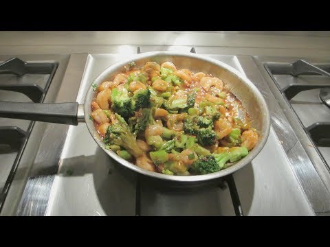 download lagu mp3 mp4 Alex In The Kitchen, download lagu Alex In The Kitchen gratis, unduh video klip Alex In The Kitchen