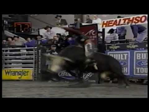 Lee Akin vs Magnum - 03 PBR Baltimore (92 pts)