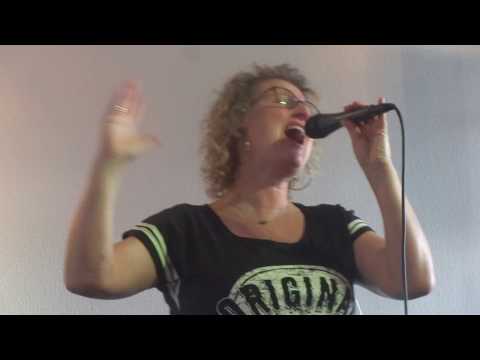 MARLEEN  'I set Fire to the Rain'   tijdens luisterconcert Krijn en Marleen