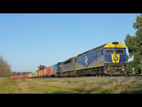 Australian Trains: CFCLA G Leading QUBE Deni Freight at Epsom.