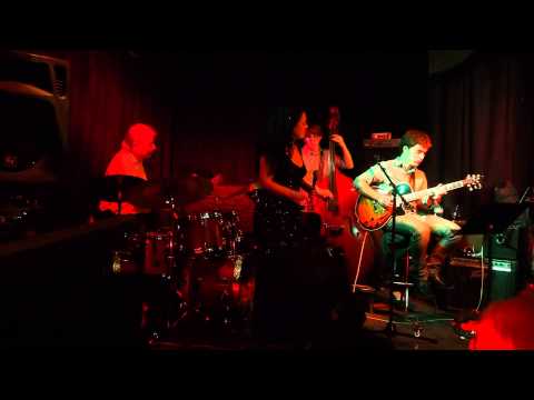 Melissa Western performs I'm A Woman at the Jazz Bar 20/08/2014