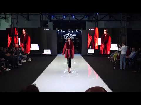 22nd Leshow Moscow   Fashion Show