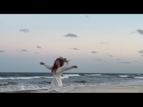 Twenties - Camille Trail