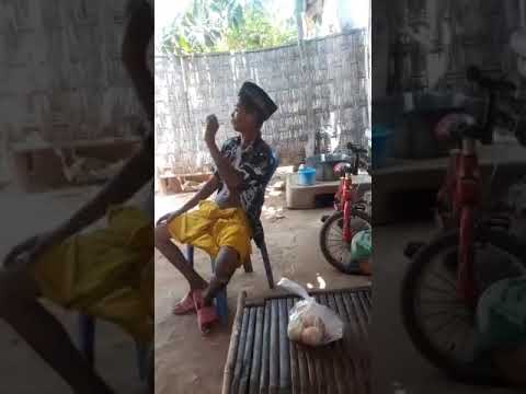 download lagu mp3 mp4 Salom, download lagu Salom gratis, unduh video klip Salom