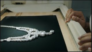 Ocean&#39;s 8 - Stealing The Necklace