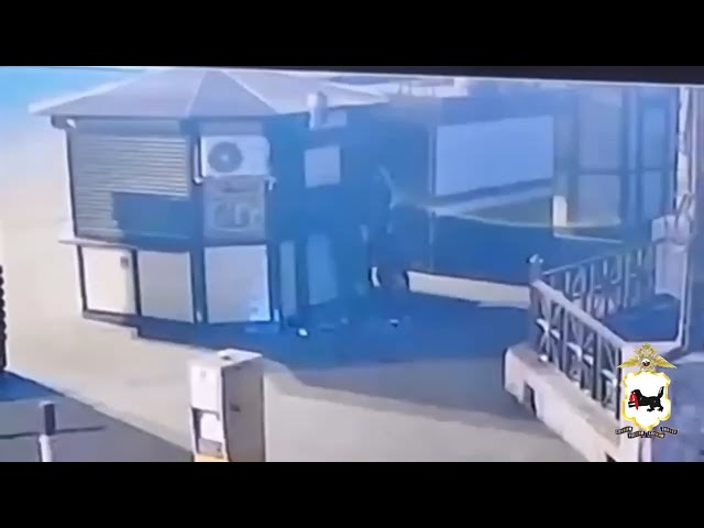 В Иркутске полиция задержала двоих молодых людей, подозреваемых в краже и поджоге