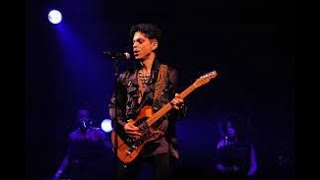 Prince &amp; The NPG : Peach - live Rome 2010