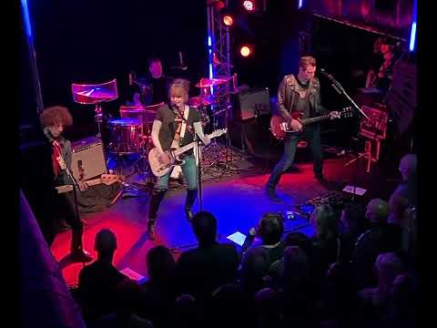 Pretenders - The Buzz - Live at the Thekla Bristol Feb 2023