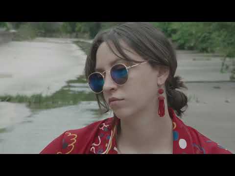 Sun June - Singing (Official Music Video)