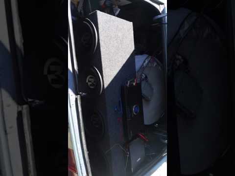 4 Memphis 12's on a 5000 watt planet audio amp