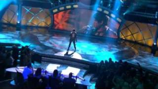 Adam Lambert- Cryin&#39;- Live