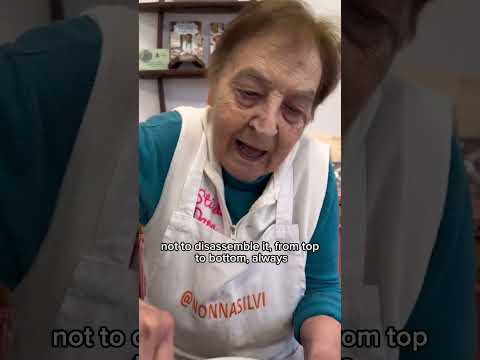 CLASSIC ITALIAN TIRAMISÙ - PERFECT RECIPE🍰☕ #Shorts