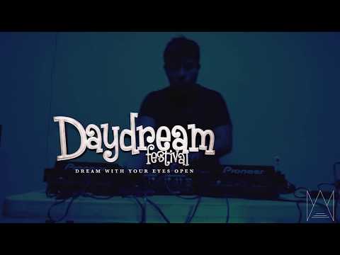 Daydream Contest Set by Andrew Madness