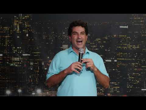 Talk Golfing to Me - The famous Australian Meat Pie and stand up comedian Ara Anton!