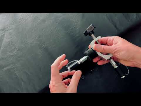 attachéPLUS dbl triangle clip thumbnail