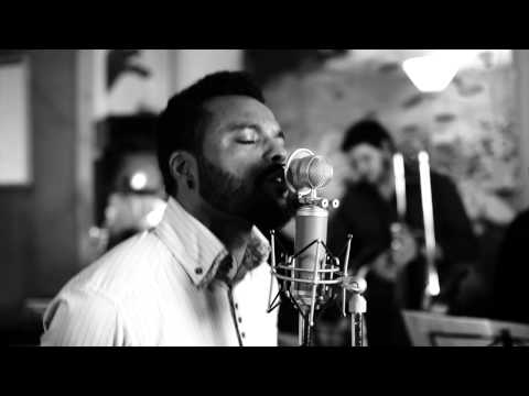 Myles Sanko - So Hard To Stop (Studio Session)