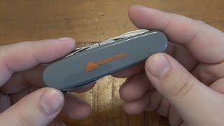 Walmart "Swiss Army Knife" Is The Best Multitool In The World For $5 (Ozark Trail 8-In-1 Knife)