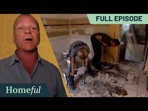 Mike Holmes Rescues a Policewoman's Home | Holmes Inspection 117