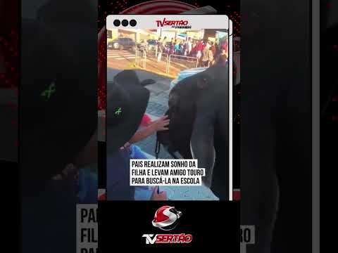 Menina boiadeira realiza sonho e vai embora da escola montada em touro