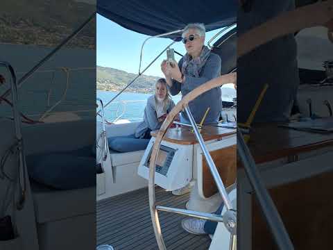 una cantante a bordo