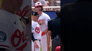 Umpire calls clock violation on Pete Alonso, who didn’t think the pitcher was ready either