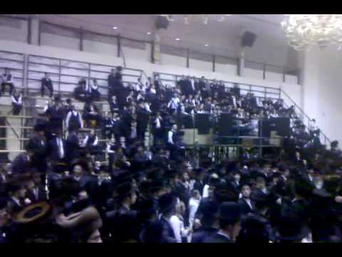 skver kuzmir  (Modzitz) chasana