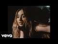 Videoklip Sabrina Carpenter - In My Bed (Visualizer Video)  s textom piesne