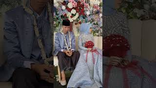 Download lagu This Bride and Groom Are Boarding House Friends mp3 Download lagu This Bride and Groom Are Boarding House Friends mp3