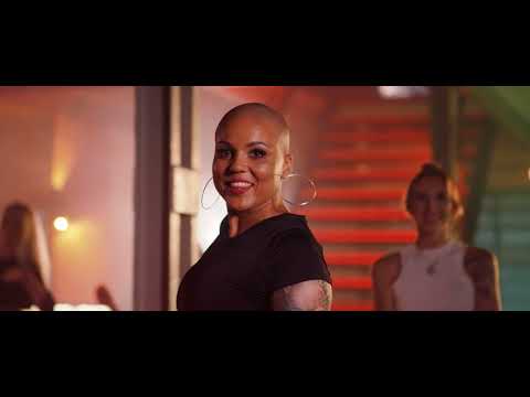 Marcin Brokat Czerwiński - Ey Kelner (Official Video)