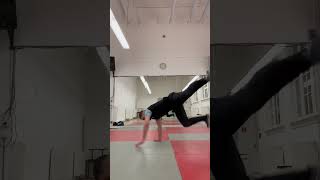 Download lagu Dance #airflare #bboy #powermoves #dance mp3 Download lagu Dance #airflare #bboy #powermoves #dance mp3