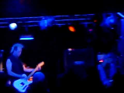The Fuckwits ~ Paracetamol (live at the o2, Sheffield 5/2010)