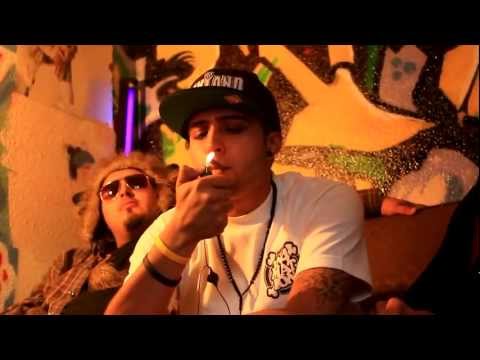 Voekahl Feat. Fizoe & Ookie - "Blunts N Bitches" (Official Music Video)