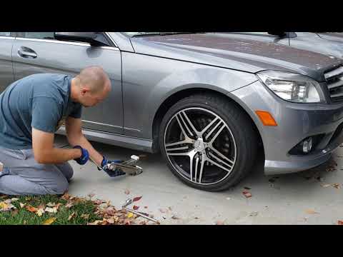 Mercedes ABS speed sensor change - DIY instructions how to replace sensor W204 c-class 2008 to 2011