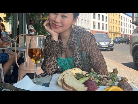 Servido fr🐸gs em restaurante chinês!! ️@iammarwa pergunta