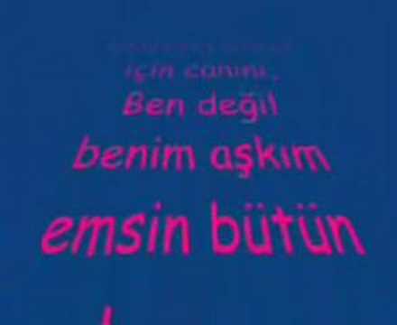 download lagu mp3 mp4 Yaln Sen En Gzelsin, download lagu Yaln Sen En Gzelsin gratis, unduh video klip Yaln Sen En Gzelsin