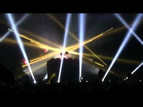 Deadmau5 Live @ SONAR 2012 ~Deadmau5 & Wolfgang Gartner - Channel 42