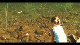 Little Girl Catches Big Palomino Trout !!