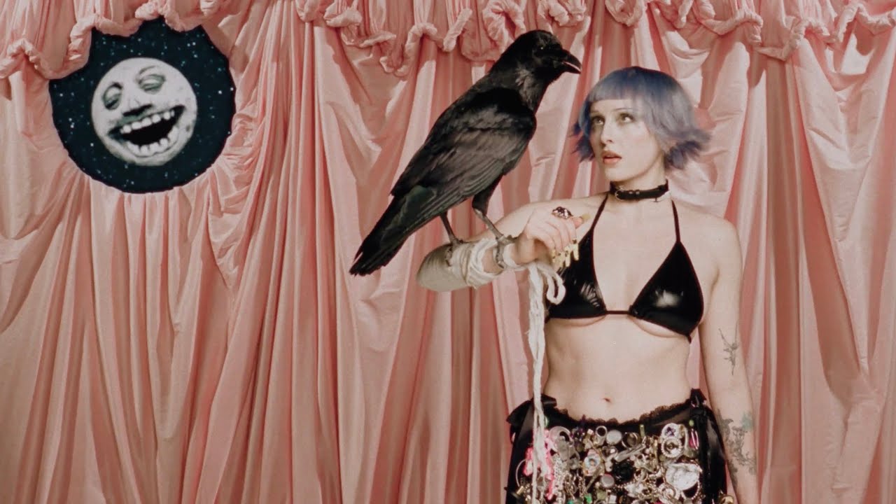 Ashnikko - She's So Pretty