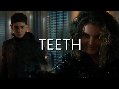 Bruce & Selina || Teeth