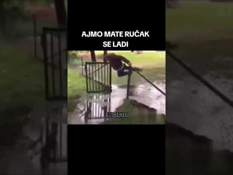 😂Ajmo Mate ručak se ladi😂#shorts #autobalkan #bosnia #smehdosuza