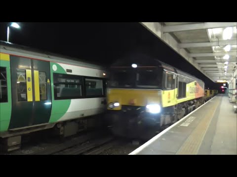 66849 (6C01 Eastleigh-Purley) @ Barnham - 24/12/15