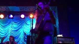 Babes in Toyland &quot;Sweet 69&quot; 10/27/15