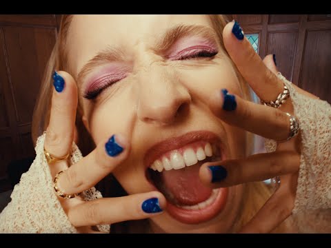 Maude Latour - Sugar Water (Official Visualizer)