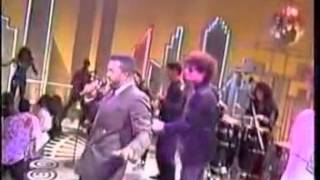 Soul Train 88' Performance - Was Not Was - Walk The Dinosaur!