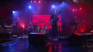 QOTSA - I Sat By The Ocean (Live On Letterman)